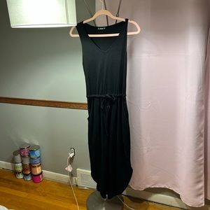 Drawstring waist curved hem tank